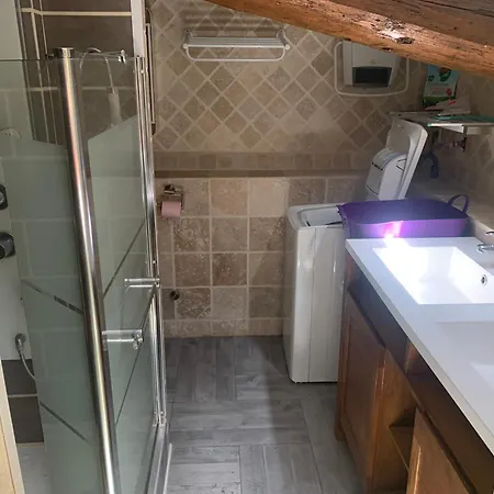 T4 2 étage Apartamento Saint-Thibéry