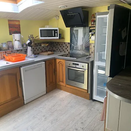T4 2 étage Apartamento